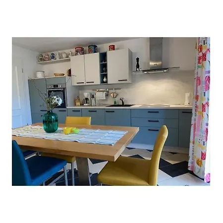 Josephine Comfortable Holiday home Kuehlungsborn