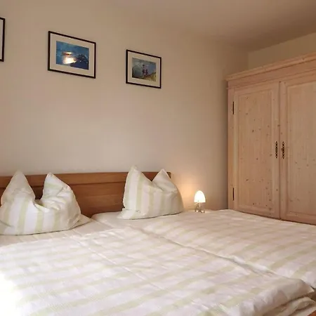 Semesterbostad Josephine Comfortable Ostseebad Kühlungsborn